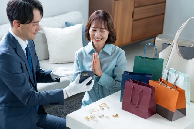 出張買取の様子