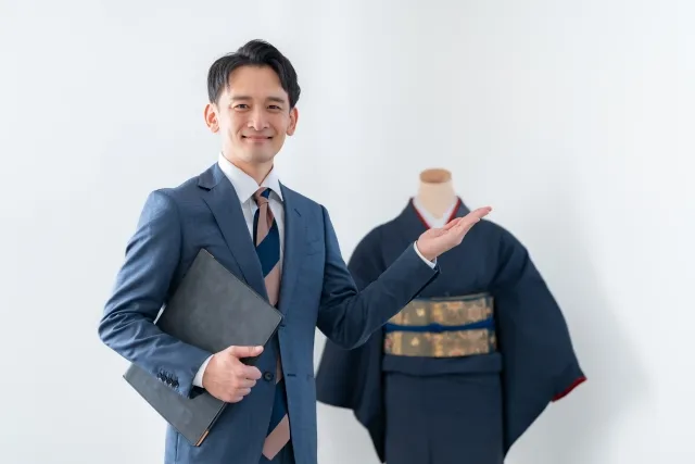 どこに頼めばいいのか分からず不安